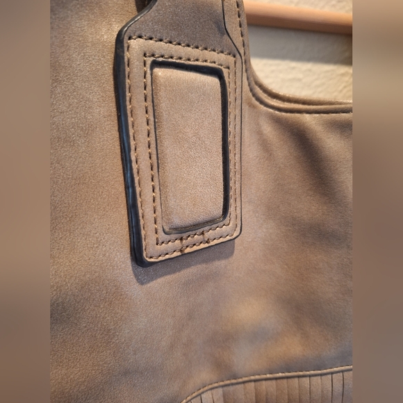 NEW - Aldo Fringe Purse - Picture 4 of 12